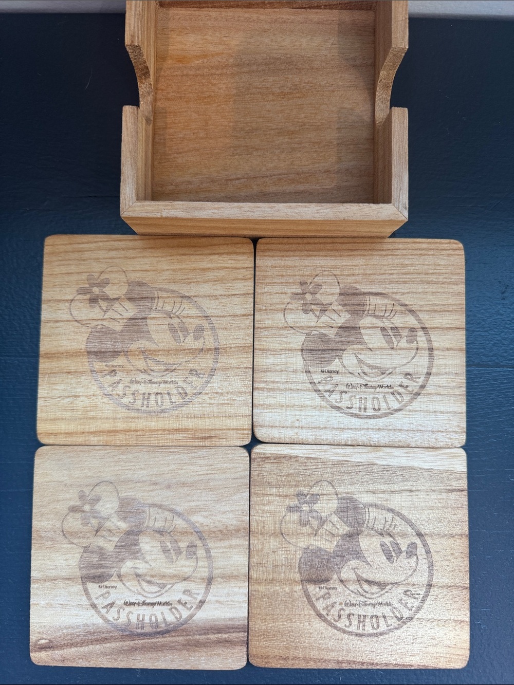 Exclusive Walt Disney World Passholder Wood Coasters Chef Minnie Mouse set of 4